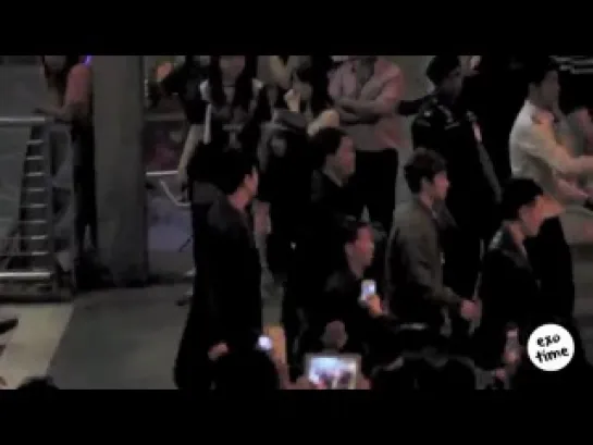 [FANCAM] 130316 EXO-K @ Suvarnabhumi Airport