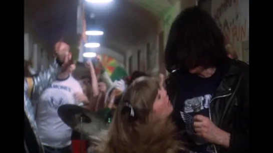 Ramones - Do You Wanna Dance?