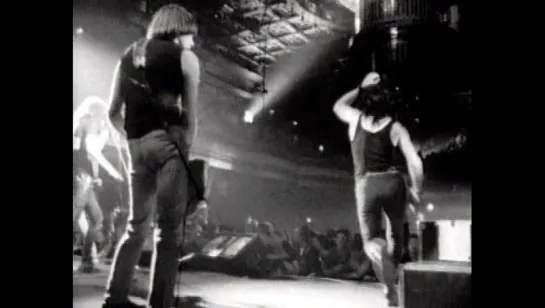 Ramones - I Wanna Live