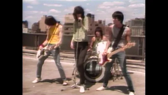 Ramones - We Want The Airwaves