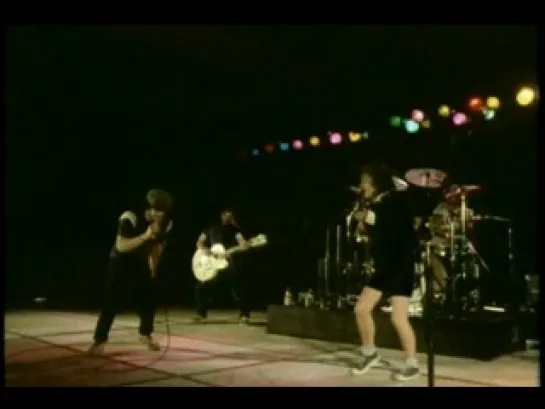 Ac/Dc - You Shook Me All Night Long (Version 1)