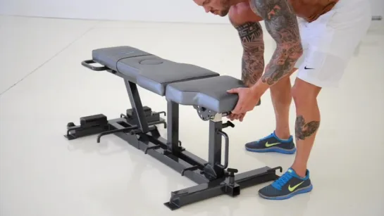 [Multi-Functional core bench is the perfect fitness equipment]