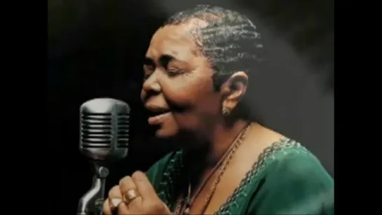 Besame Mucho (Cesaria Evora)