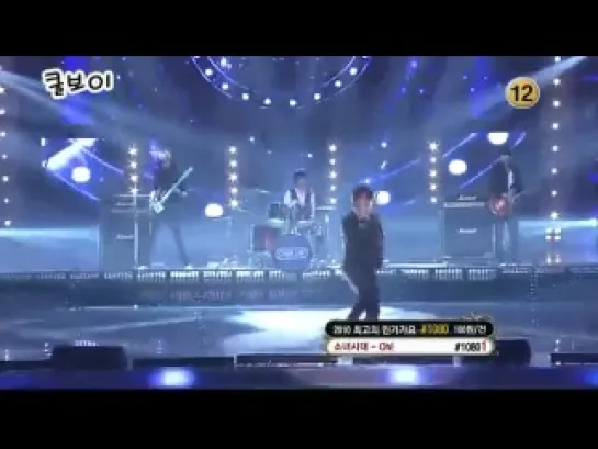 CN BLUE- I'm a loner & LOVE (live)