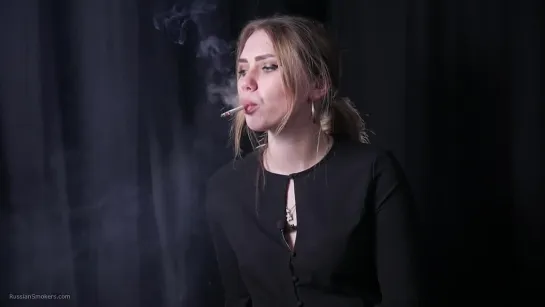 22yo Russian Blonde Smoker Interview - 720p