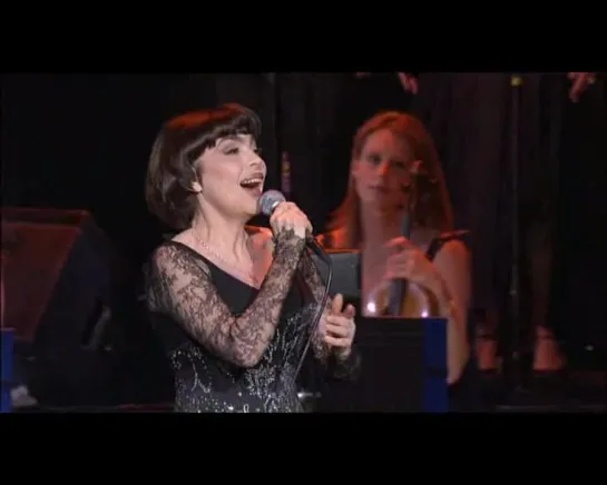 Mireille Mathieu - а lOlympia (2005)