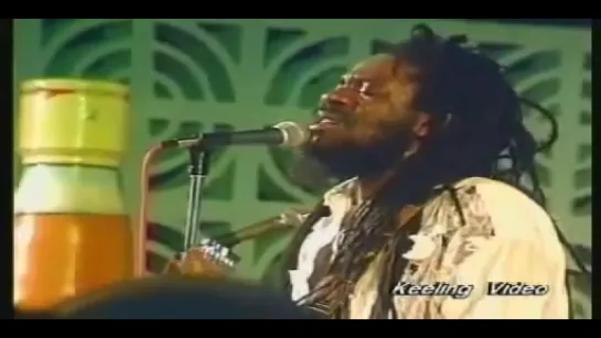 Dennis Brown - Live in Concert