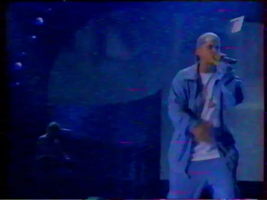 Eminem feat. Elton John - Stan (Live) (ОРТ, 2001)