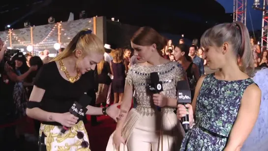 Red Carpet Report - Holland Roden