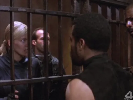 Призраки Марса / Ghosts of Mars (2001)