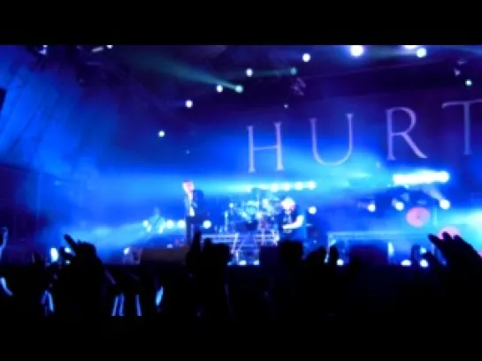 HURTS - BLIND (LIVE @ BEST CITY 2013)