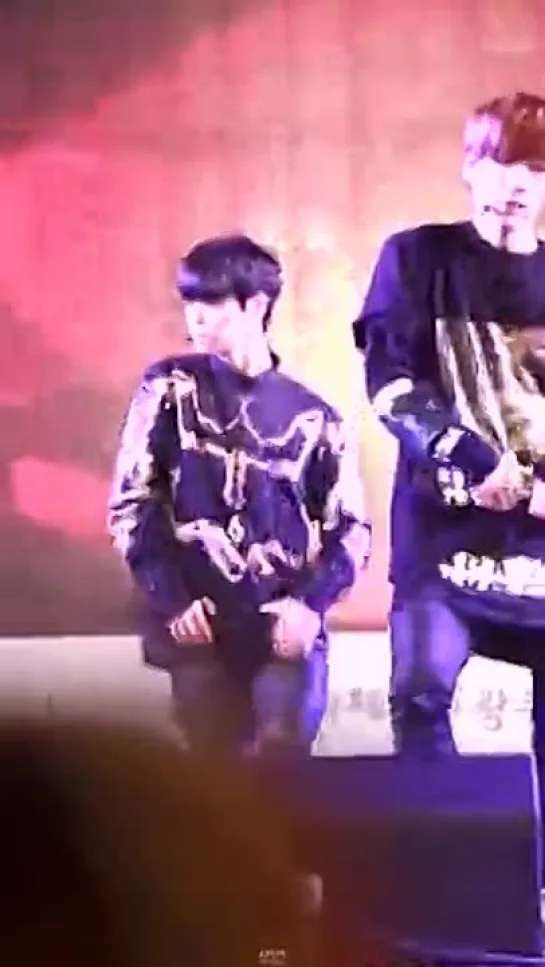 [141229 Cheongju Hallyu Concert] VIXX - Light up the darkness (N FOCUS)