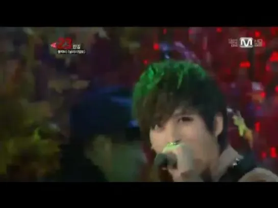 [PERF][24.10.12] Block B - Talk & Nillili Mambo @Music Triangle