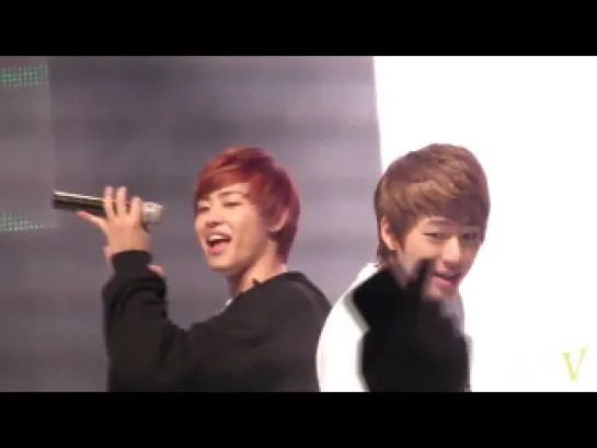 [FANCAM] 110929 Block B - Tell Them (U-Kwon)