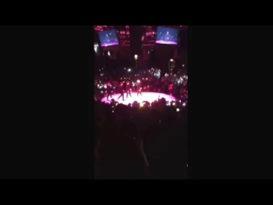 [FANCAM] 140622 Block B Live New York  Entrance