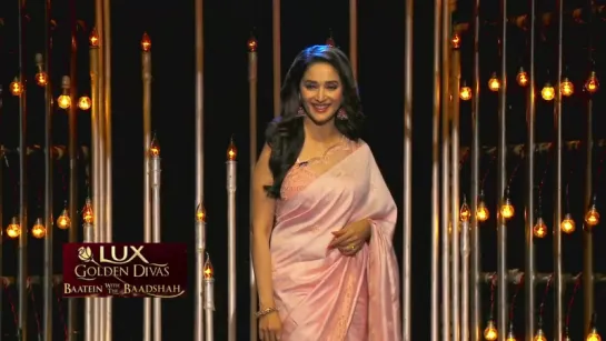 Madhuri Dixit on the sets of Lux Golden Divas - Baatein With The Baadshah