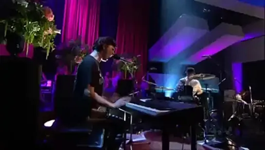 The Dresden Dolls - Necessary Evil (Live on Jools Holland)