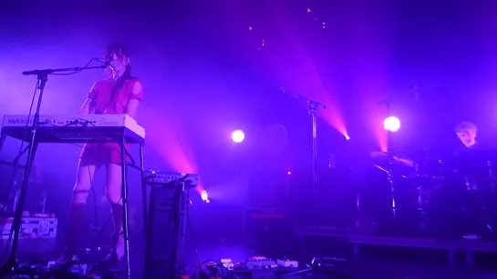 Blonde Redhead - The One I Love (live at Epicerie Moderne, 2014)