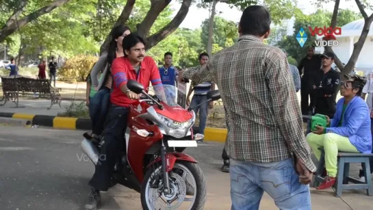 Attarintiki Daredi Movie Making __ Rowdys Chasing After Shopping Scene