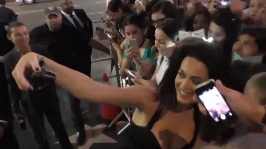 Katy Perry Cleavage - The Peoples Designer premiere in Hollywood (2015)