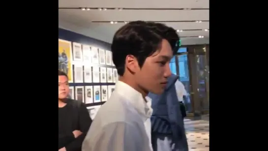 [VIDEO] 170315 Kai @ cosmopolitankorea Instagram Update 1