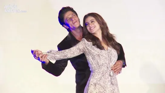 Shahrukh  Kajols Slow DANCE To Gerua Song - Dilwale