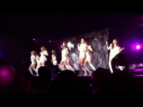 [Fancam] 110702 SNSD - Genie @ 1st Arena Tour in Hiroshima