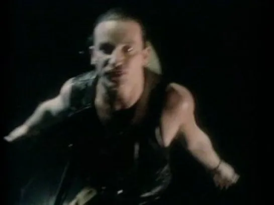 XIII.103.U2 - With or without you   80-e  233