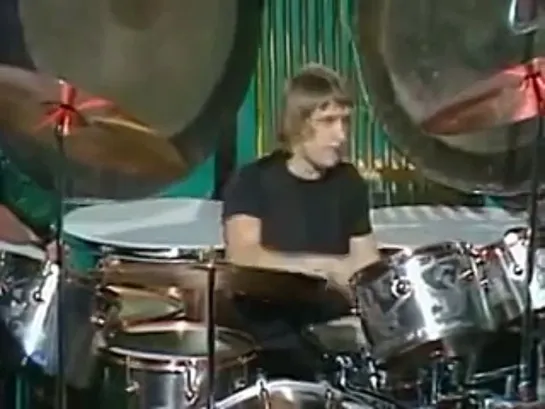 CARL PALMER - TOCCATA (DRUM SOLO) 1974