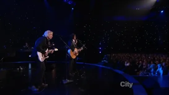 Jeff Lynne, Dhani Harrison and Joe Walsh - Something