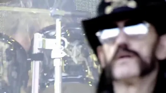 Motorhead -- Overkill (Glastonbury 2015)