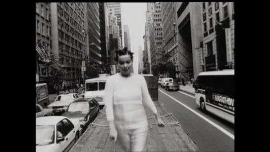 Bjork - Big Time Sensuality