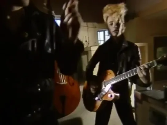 Stray Cats - Runaway Boys (1980)