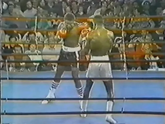 1986-03-01 Evander Holyfield vs Chisanda Mutti