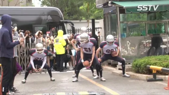 [VIDEO] 150605 EXO @ On the Way to Music Bank