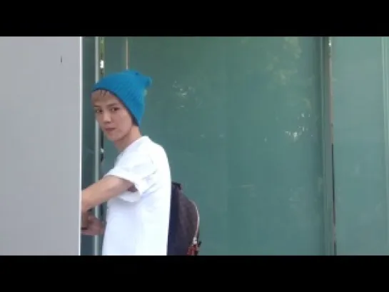 [FANCAM] 130518 Luhan @ SM Building