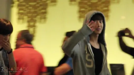 [FANCAM] 121125 Chanyeol Focus @ Dusit Thani Hotel