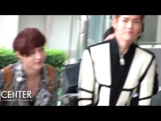 [FANCAM] 120910 EXO-M (Kris focus) @ Formosa International Hotel