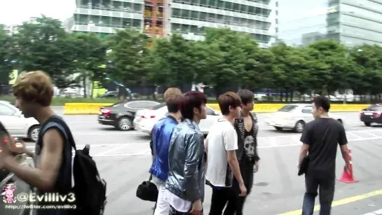 [FANCAM] 120814 EXO-K @ On the Way to National Concert