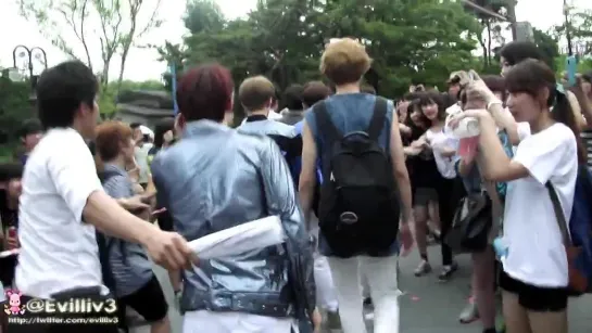 [FANCAM] 120814 EXO-K @ On the Way to National Concert