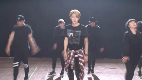 [VIDEO] Luhan @ Excited 《封印》 Rehearsal for Reloaded Concert