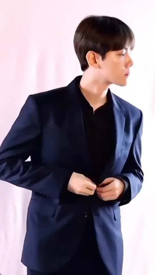 [VIDEO] 210330 Baekhyun @ tirtir_official Instagram Update