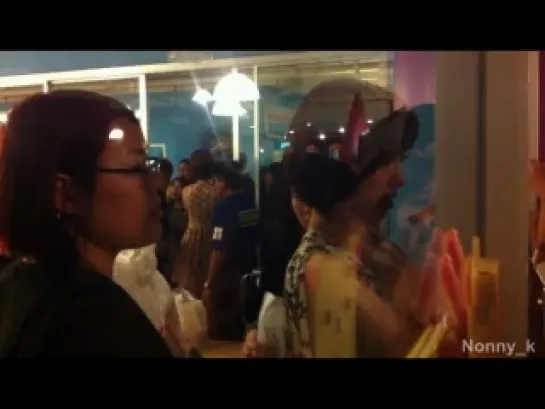 [CAM]120408 Eunjung & T-ara - at Bua Restaurant