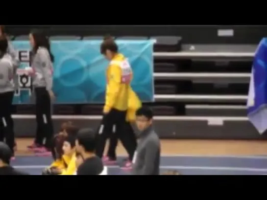 120108 T-ara (SoYeon) @ Idol Sports Championship