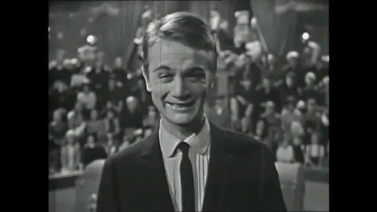 Claude François ♫ En rêvant à Noël ♪ 1963