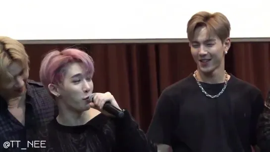 [VK][190310] MONSTA X fancam @ Yongsan fansign