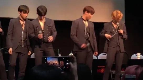 [VK][180407] MONSTA X fancam @ Gwanghwamun fansign