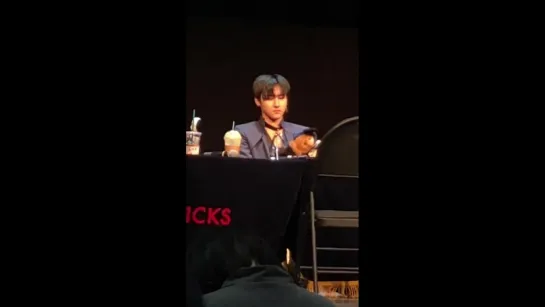 [VK][180407] MONSTA X fancam (I.M focus) @ Gwanghwamun fansign