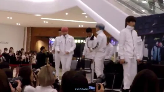 [VK][09.10.2016] MONSTA X Fancam @ Fansign Starfield Hanam