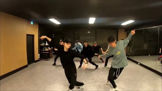 [VK][191102] MONSTA X - FOLLOW choreography demo @ Official FreeMind